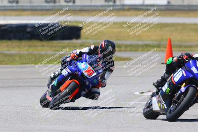 media/Apr-23-2022-Fastrack Riders (Sat) [[cb2d6ae73d]]/LEVEL 4/1PM TURN 6 OUTSIDE/